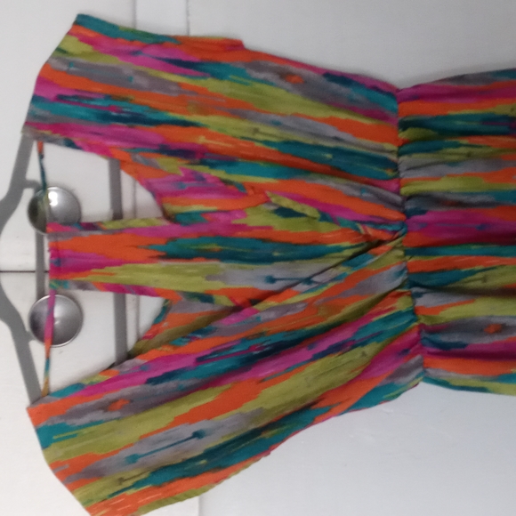 Gorgeous vibrant dress - Picture 7 of 10